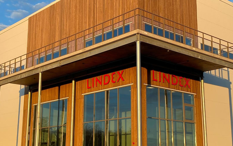 Lindex facade i Sverige - i-CLiPS referencer